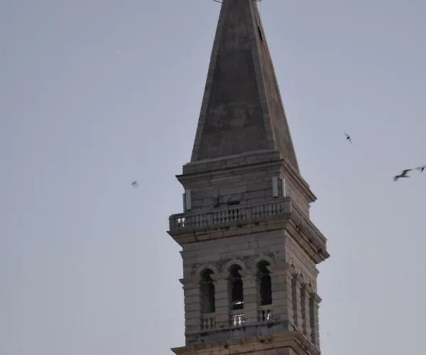 Sanjkovic * Rovinjsko Selo